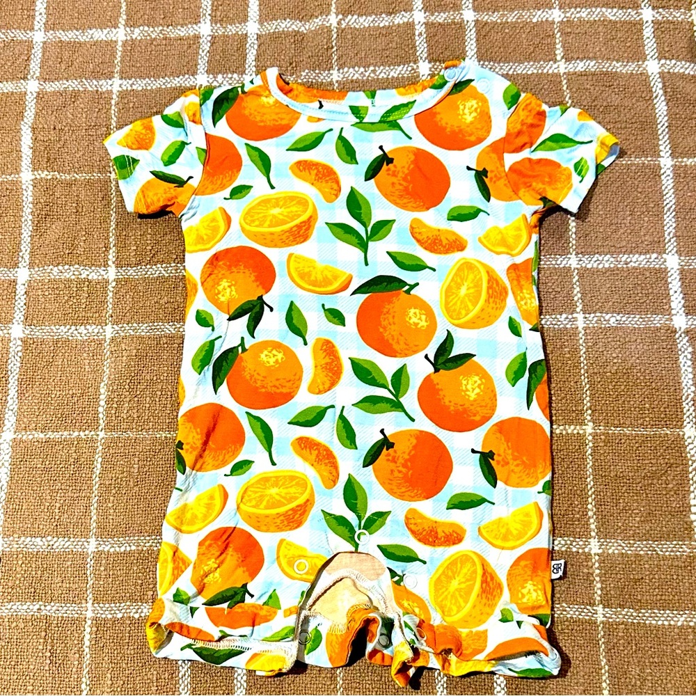 Bums and Roses “Orange you sweet” shorty